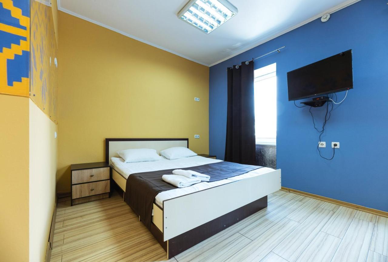 Guest House "Golden Gate 911 " Κίεβο Εξωτερικό φωτογραφία