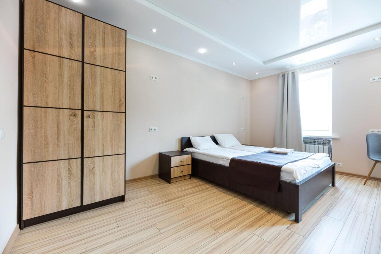 Guest House "Golden Gate 911 " Κίεβο Εξωτερικό φωτογραφία