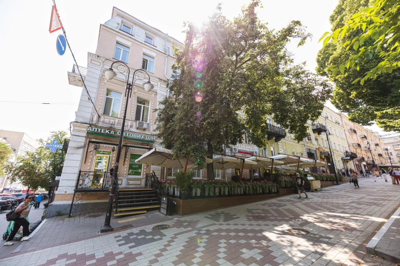 Guest House "Golden Gate 911 " Κίεβο Εξωτερικό φωτογραφία