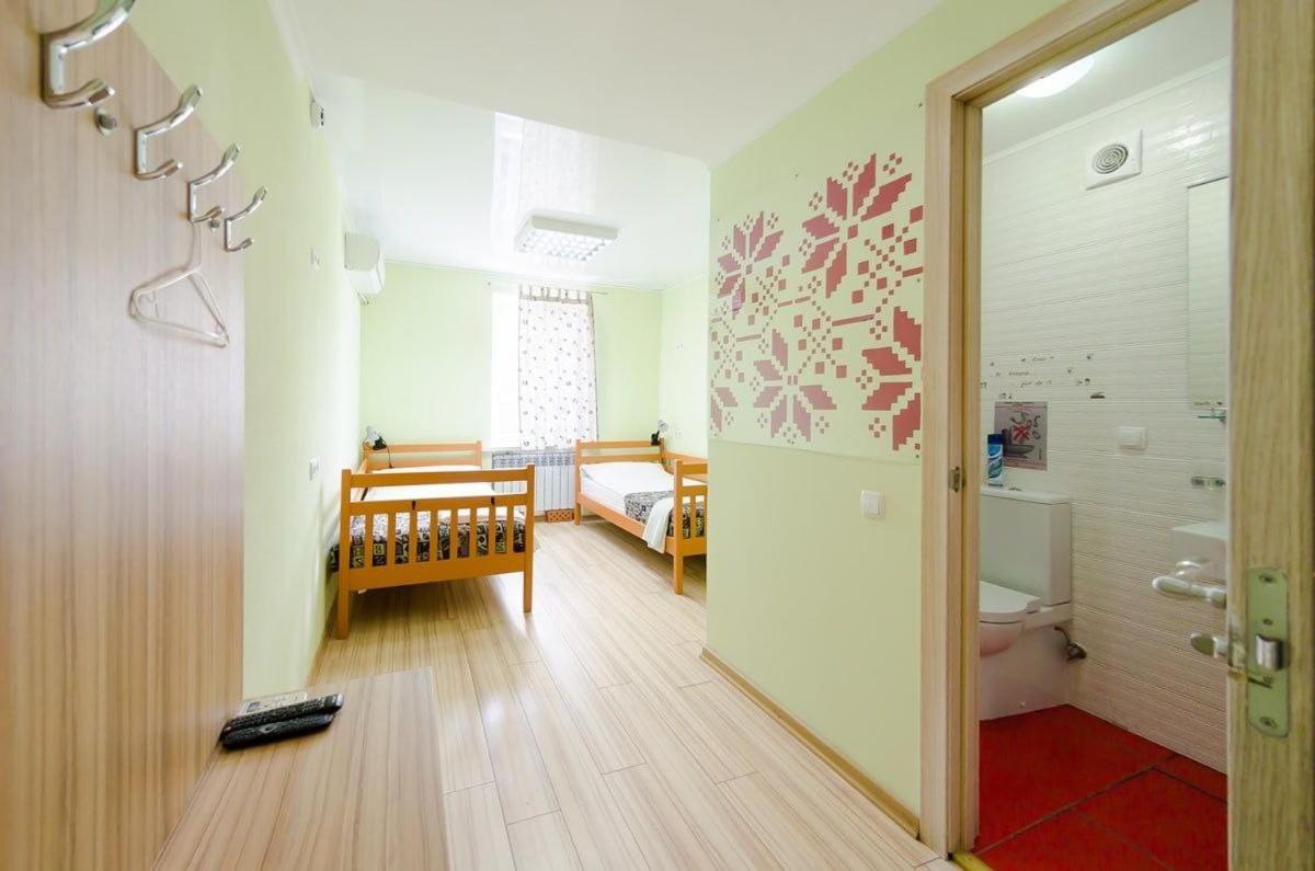 Guest House "Golden Gate 911 " Κίεβο Εξωτερικό φωτογραφία