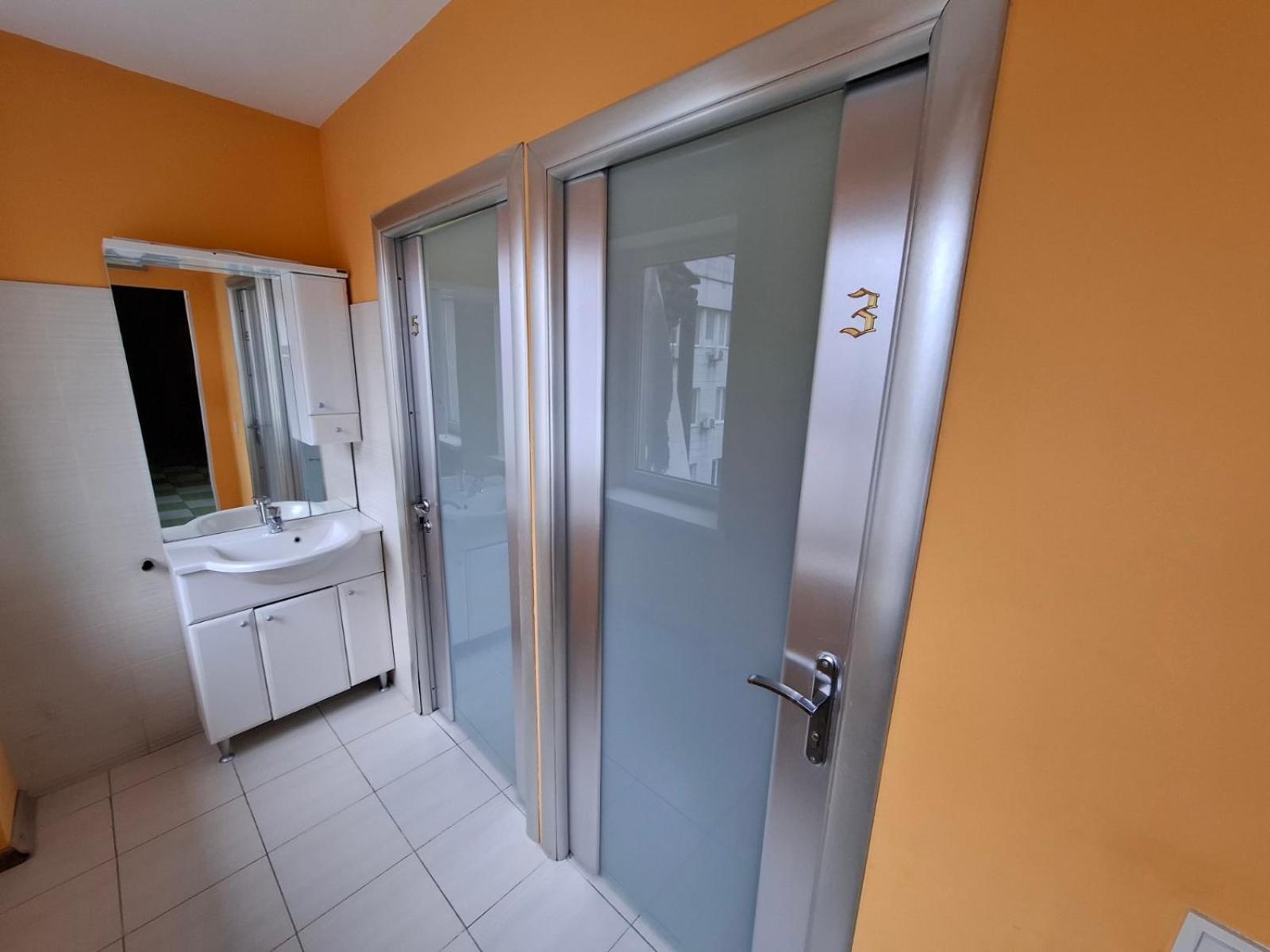 Guest House "Golden Gate 911 " Κίεβο Εξωτερικό φωτογραφία
