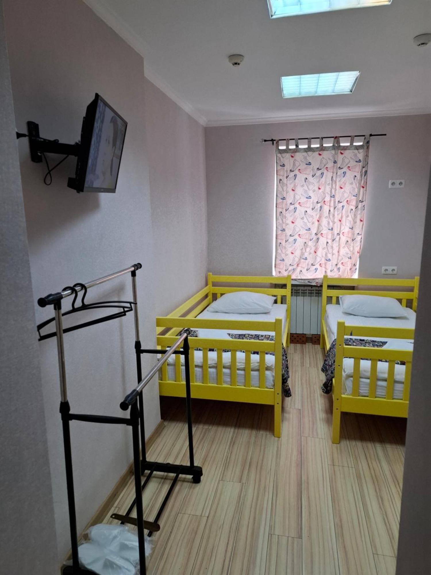 Guest House "Golden Gate 911 " Κίεβο Εξωτερικό φωτογραφία